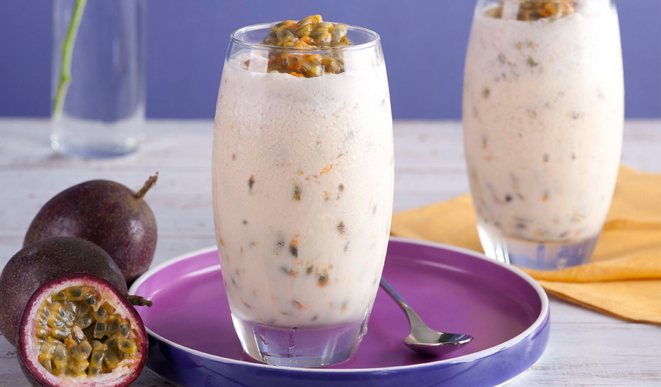 Passionfruit-and-Yoghurt-Smoothie