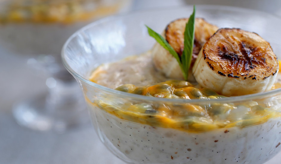 warm-rice-pudding-with-caramelised-banana-and-fresh-passionfruit